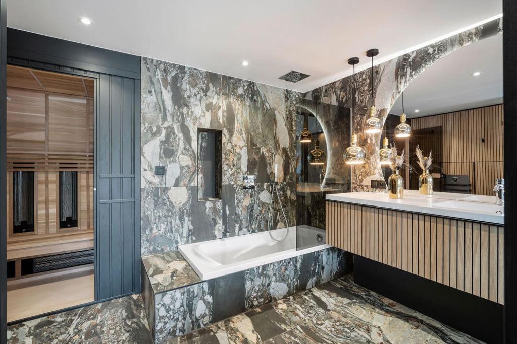 App D'Exception 8Pers, 66 M2, Plein Sud, Confort, Sauna, Au Calme, Renovation 2024 Val Thorens Exterior foto